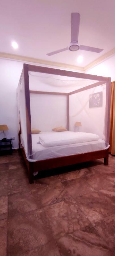 Dulaa Deema Residence Brufut Heights Tranquil Екстер'єр фото