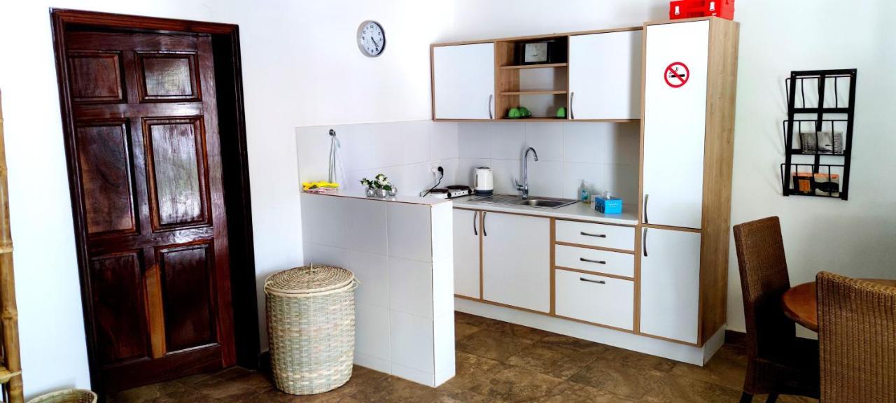 Dulaa Deema Residence Brufut Heights Tranquil Екстер'єр фото