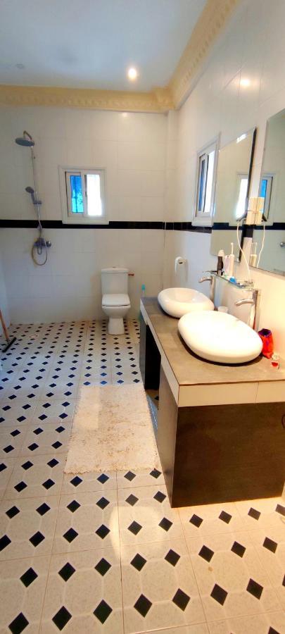 Dulaa Deema Residence Brufut Heights Tranquil Екстер'єр фото